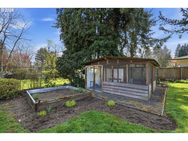 9980 Sw MCDONALD St, Portland, OR 97224
