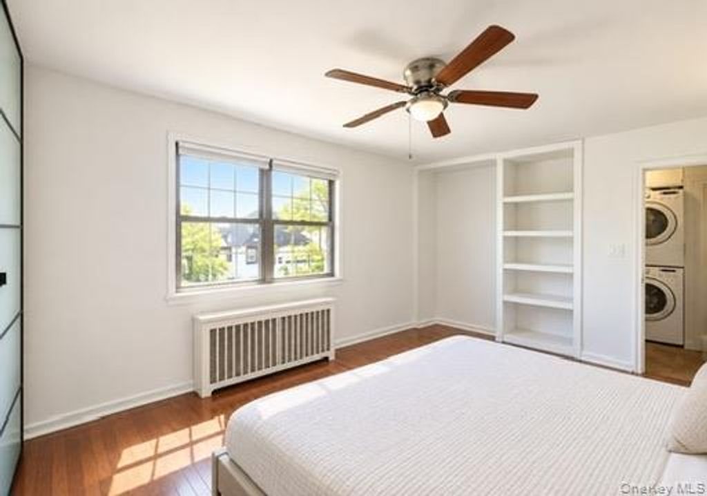 69-46 138th St B, Kew Garden Hills, NY 11367 — photo 4