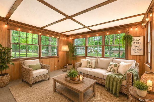 28432 Westerleigh Road, Farmington Hills, MI 48334