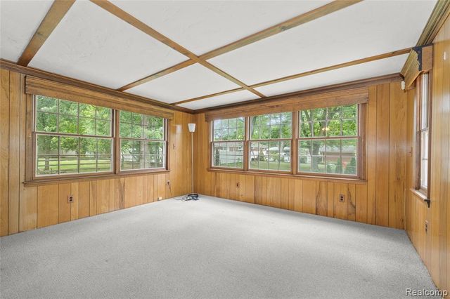 28432 Westerleigh Road, Farmington Hills, MI 48334