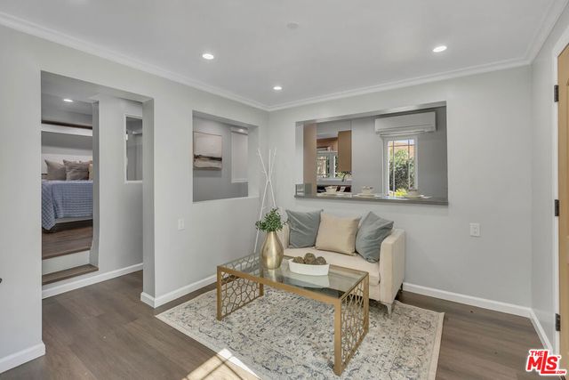 2544 Commodore Street, Los Angeles, CA 90032