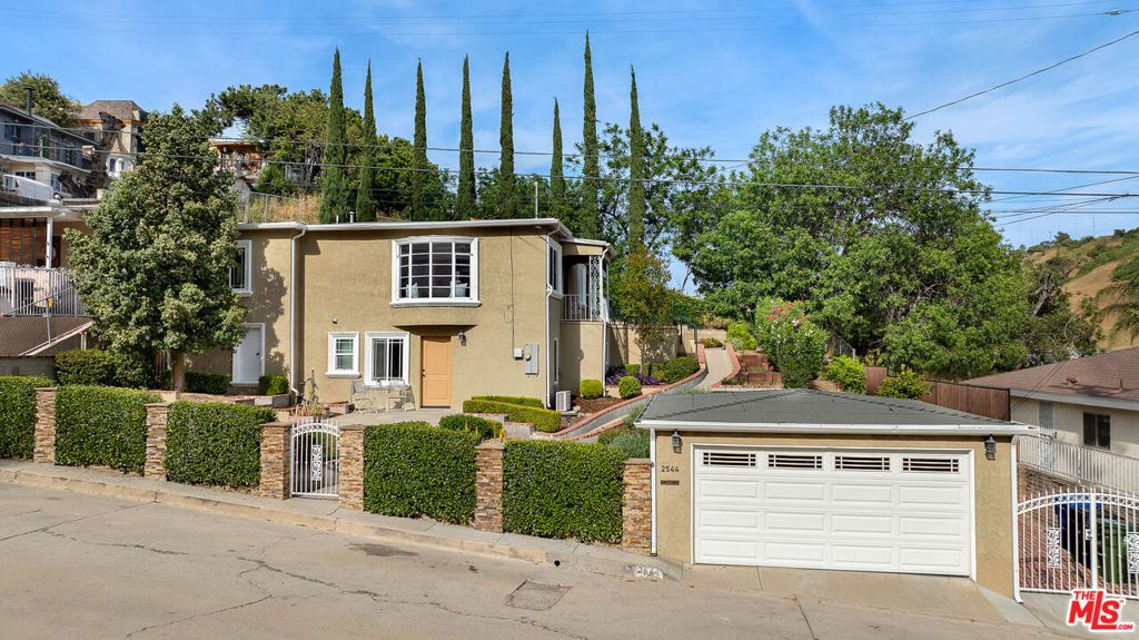 2544 Commodore Street, Los Angeles, CA 90032