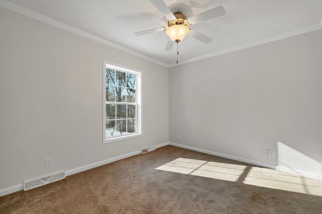 41 Hayes Mobile Home Park, Exeter, NH 03833