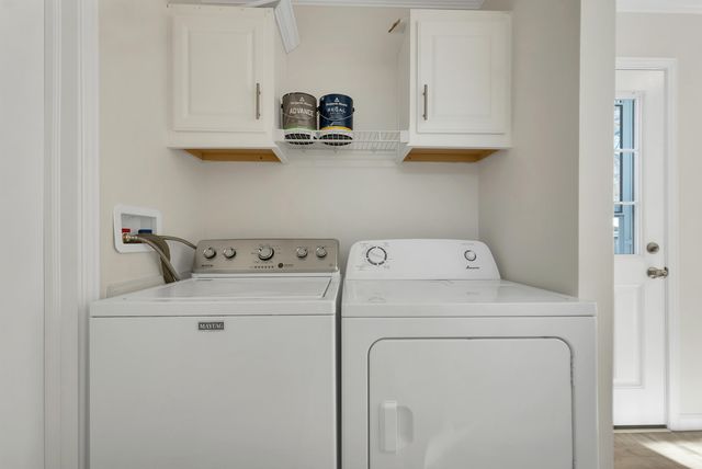 41 Hayes Mobile Home Park, Exeter, NH 03833