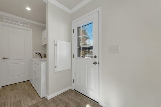 41 Hayes Mobile Home Park, Exeter, NH 03833