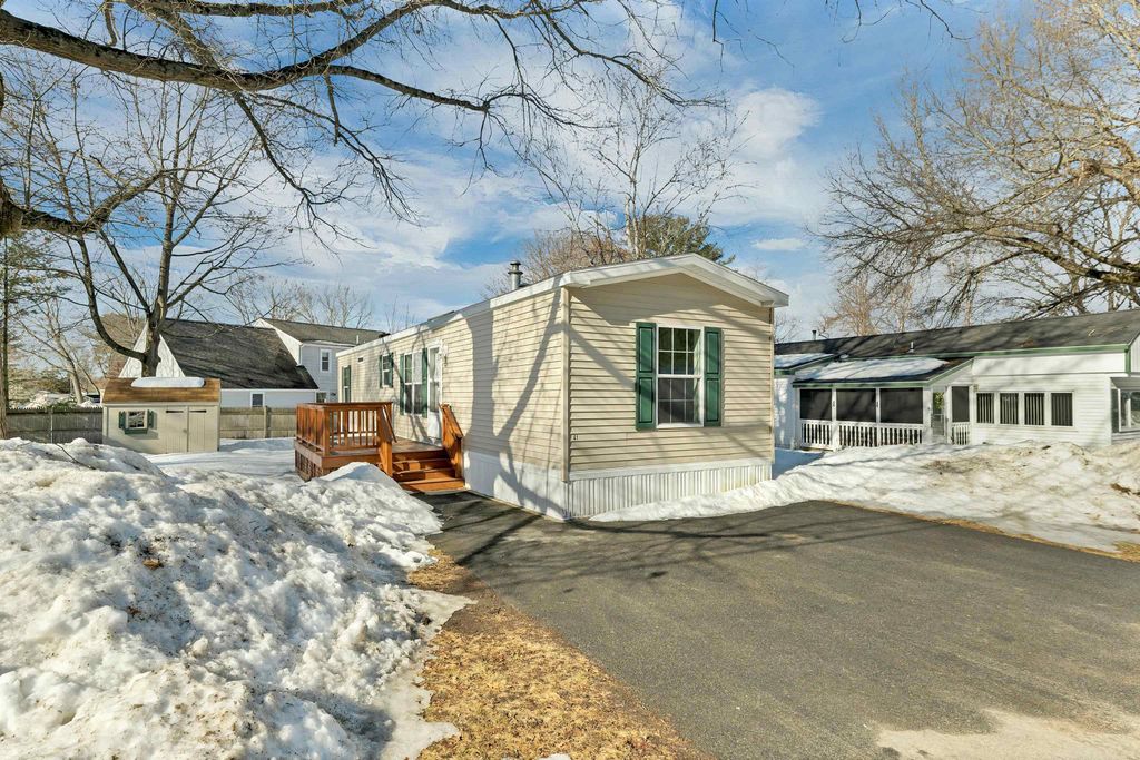 41 Hayes Mobile Home Park, Exeter, NH 03833