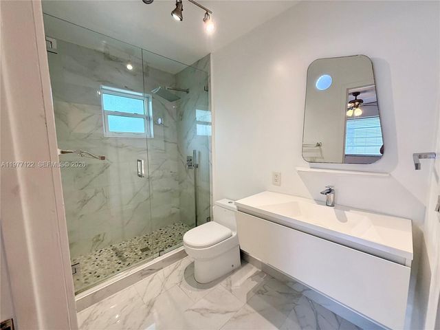 16665 SW SW 93rd Ct, Palmetto Bay, FL 33157