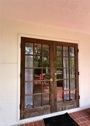 16665 SW SW 93rd Ct, Palmetto Bay, FL 33157