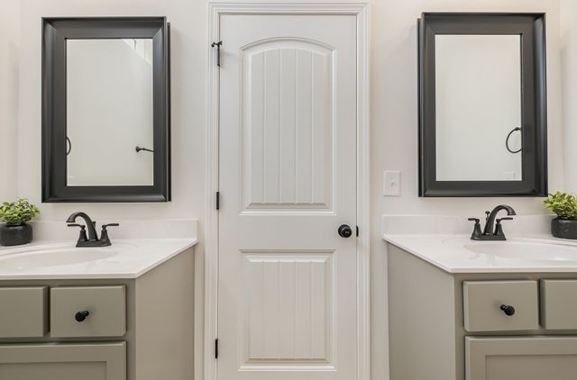 219 Hannah Lee Hill, La Vergne, TN 37086