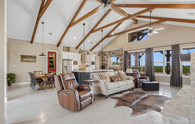 516 Oak Haven, Spring Branch, TX 78070