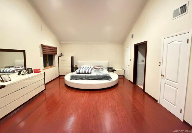 26105 Bridgewater Avenue, Glen Oaks, NY 11004