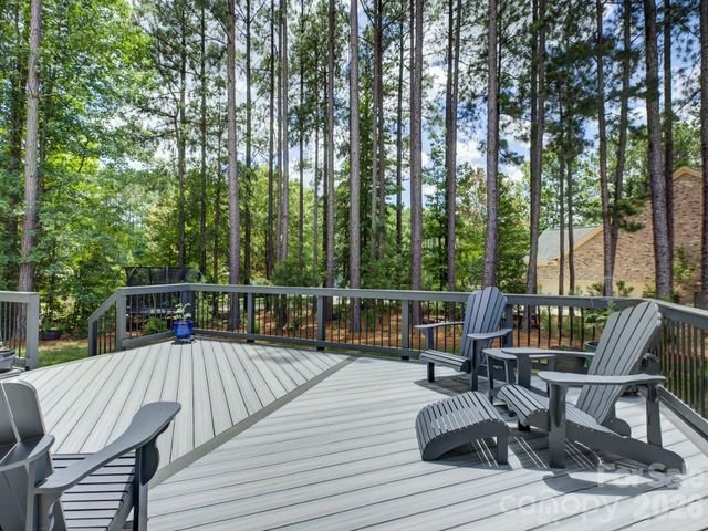 16433 Bryant Meadows Drive, Charlotte, NC 28278