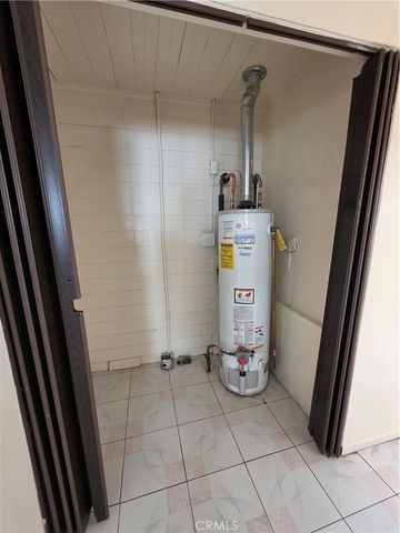 5311 La Mirada, Los Angeles, CA 90029