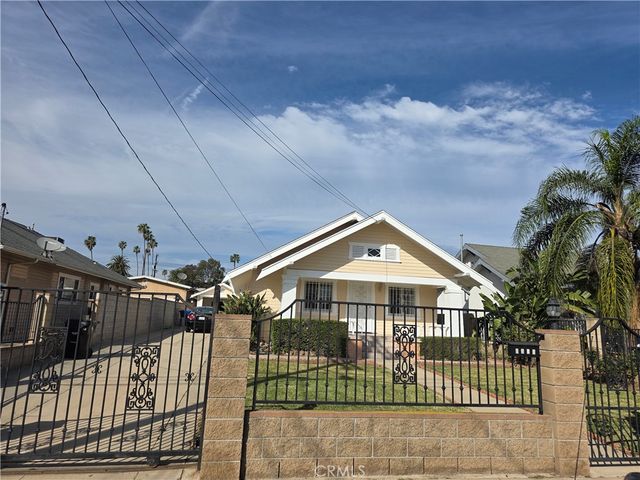 5311 La Mirada, Los Angeles, CA 90029