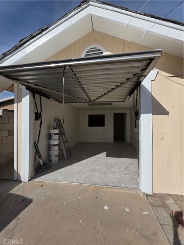 5311 La Mirada, Los Angeles, CA 90029