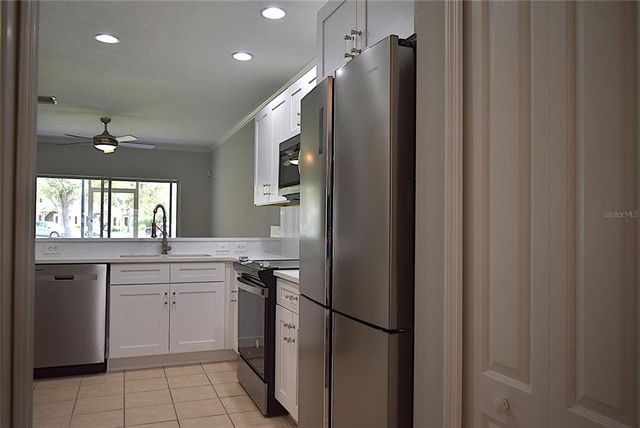 10709 CHESHAM HILL COURT, Riverview, FL 33579