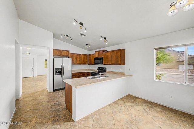 3902 E PINTO VALLEY Road, San Tan Valley, AZ 85143