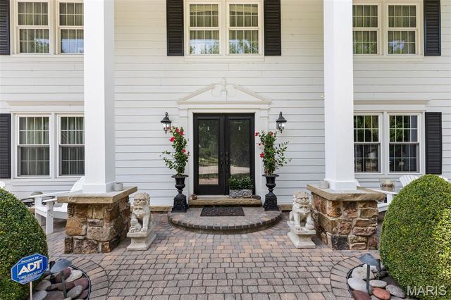 2029 Cedarmill Drive, Chesterfield, MO 63017