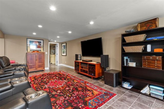 2029 Cedarmill Drive, Chesterfield, MO 63017