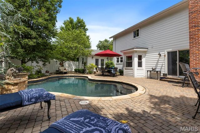 2029 Cedarmill Drive, Chesterfield, MO 63017