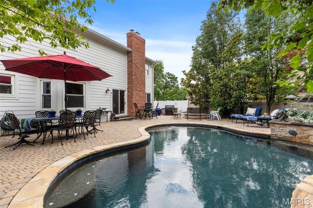 2029 Cedarmill Drive, Chesterfield, MO 63017