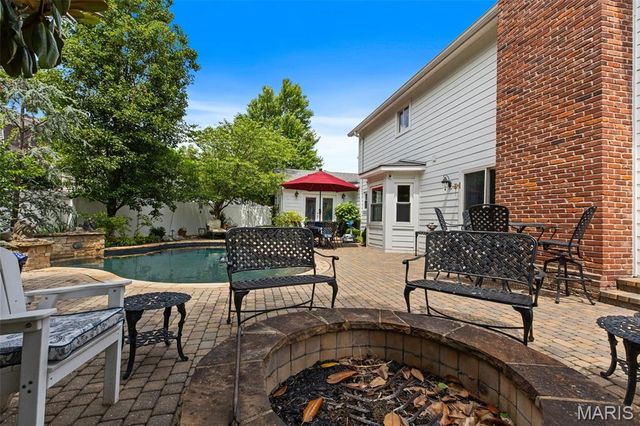 2029 Cedarmill Drive, Chesterfield, MO 63017