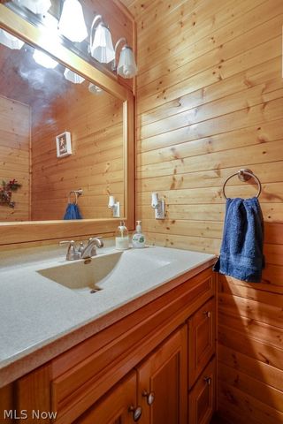 6895 Grant Drive, Westfield Center, OH 44251