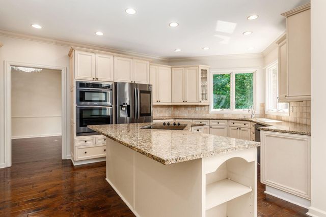 5194 Augusta Drive, Westerville, OH 43082