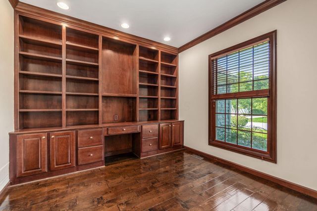 5194 Augusta Drive, Westerville, OH 43082