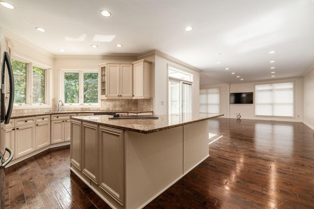 5194 Augusta Drive, Westerville, OH 43082