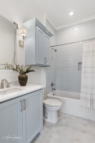 2101 Pecan Sq Avenue, Shreveport, LA 71106