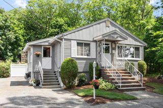 18 Quebec Ct, Lynn, MA 01905