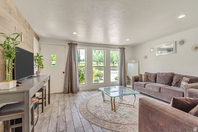 4324 W 4695 S, West Valley City, UT 84120