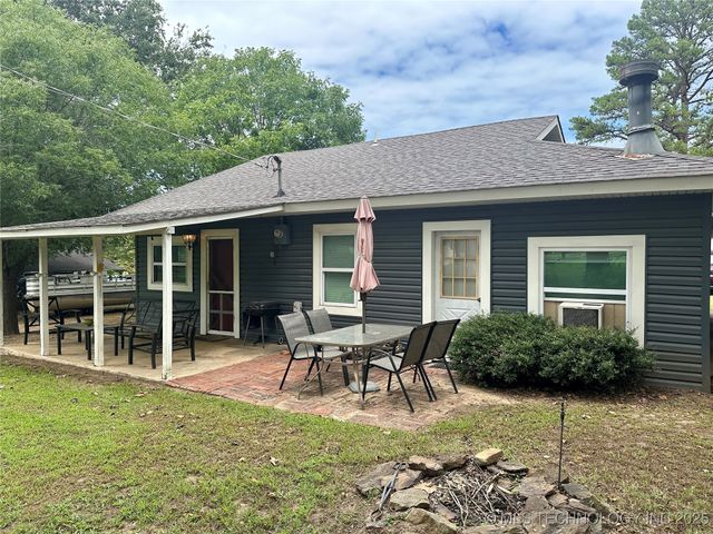 419036 E 1144 Road, Checotah, OK 74426