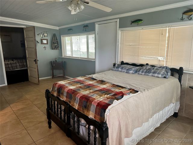 419036 E 1144 Road, Checotah, OK 74426