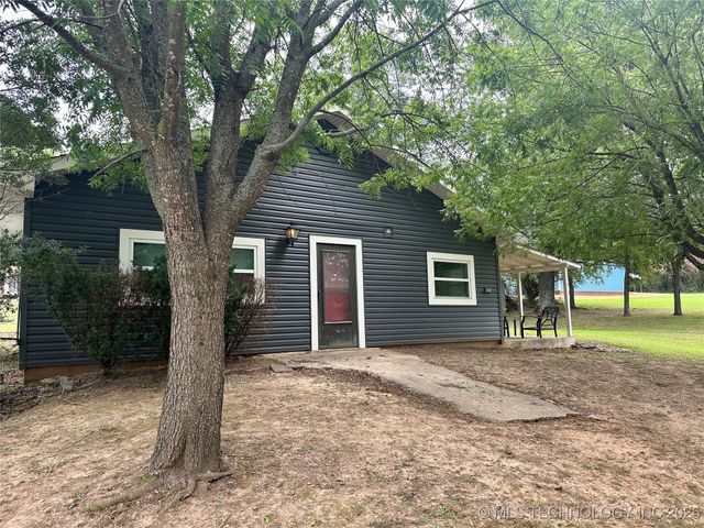 419036 E 1144 Road, Checotah, OK 74426