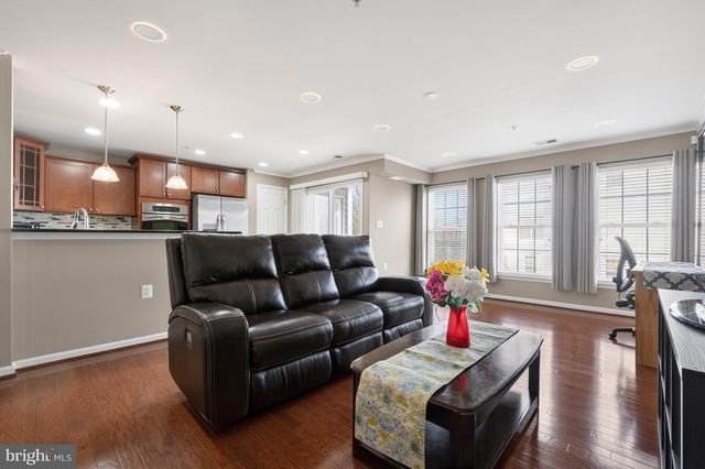 15258 ROSEMONT MANOR DR, Haymarket, VA 20169