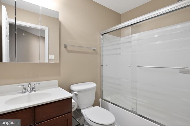 15258 ROSEMONT MANOR DR, Haymarket, VA 20169