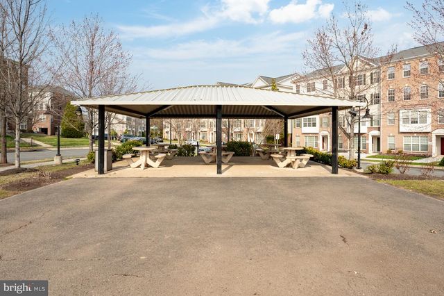 15258 ROSEMONT MANOR DR, Haymarket, VA 20169