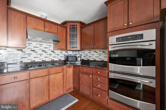 15258 ROSEMONT MANOR DR, Haymarket, VA 20169