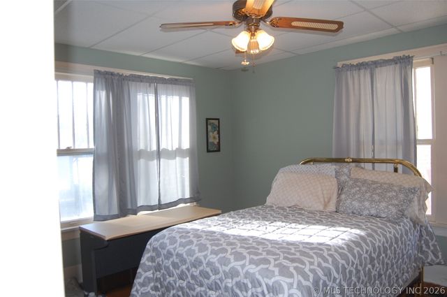 605 W Cummings Street, Henryetta, OK 74437