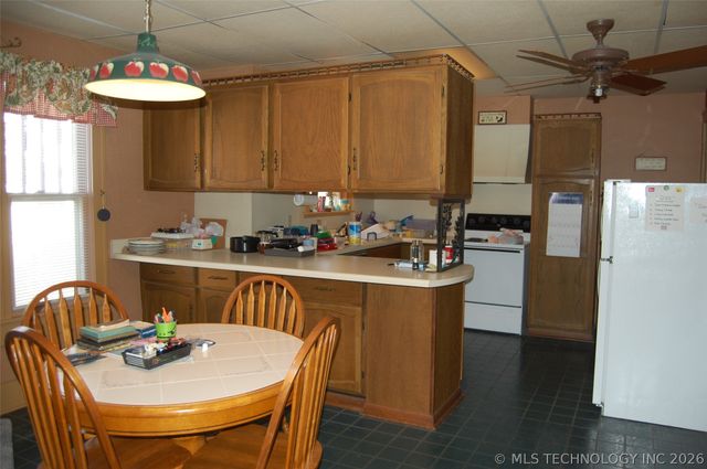 605 W Cummings Street, Henryetta, OK 74437