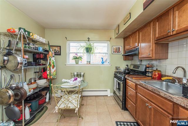 233 9th Street, Fairview, NJ 07022