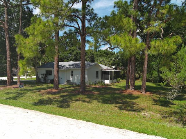 6195 7th Street, Vero Beach, FL 32968