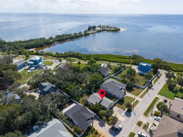 1907 GULF BEACH BOULEVARD, Tarpon Springs, FL 34689