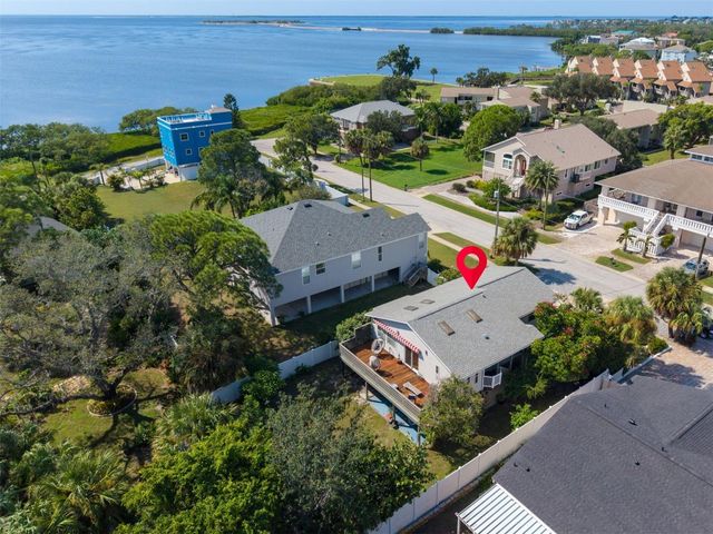 1907 GULF BEACH BOULEVARD, Tarpon Springs, FL 34689