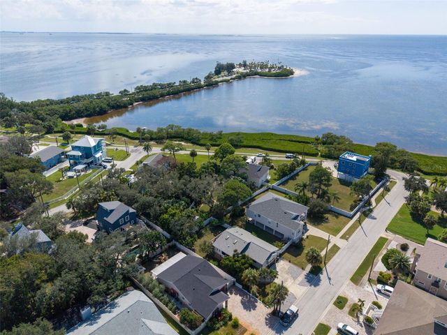 1907 GULF BEACH BOULEVARD, Tarpon Springs, FL 34689