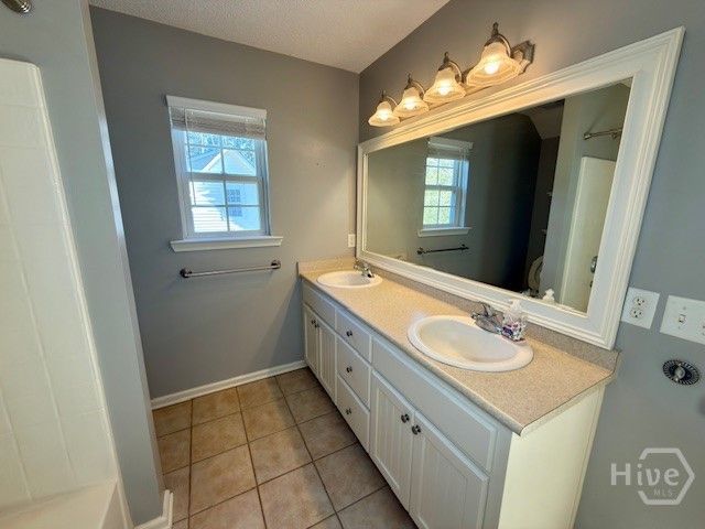 145 Brisbon Hall Drive, Richmond Hill, GA 31324