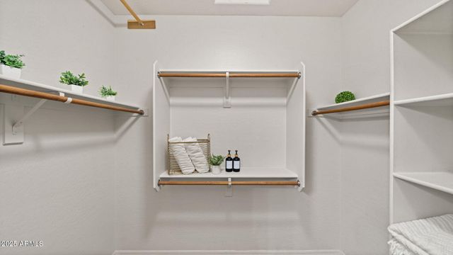 1374 W ALDER Road, San Tan Valley, AZ 85140