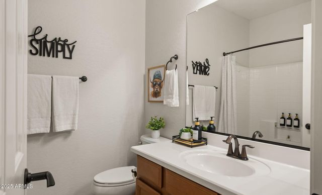 1374 W ALDER Road, San Tan Valley, AZ 85140